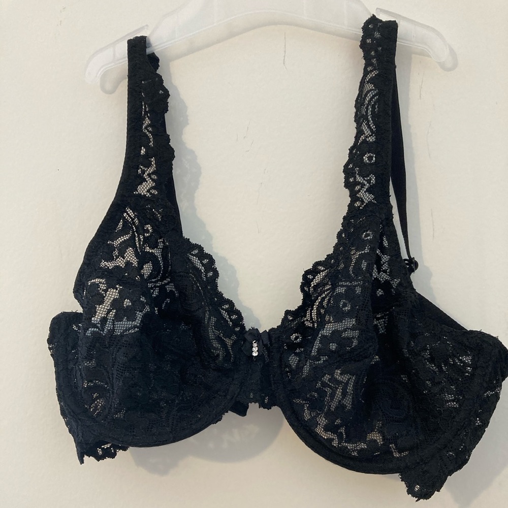 Lacey bra